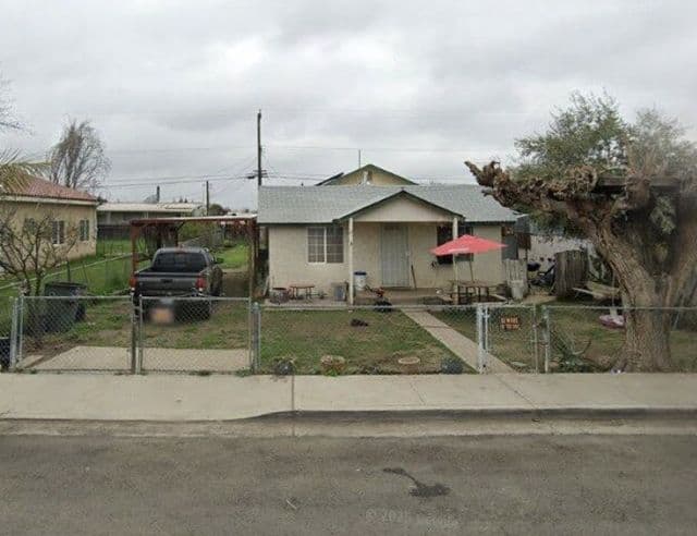 343 Westside St, Porterville CA, mobile home purchased by House Junkies